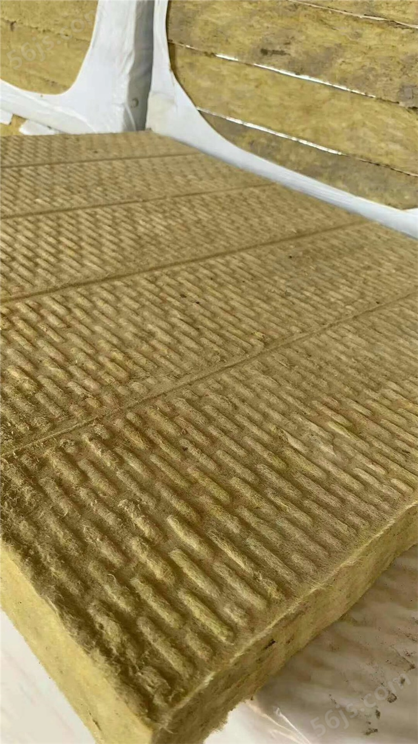 茂名复合型岩棉板钢丝网岩棉板