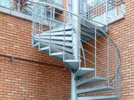 螺旋楼梯踏步钢格板楼梯用于民用建筑。