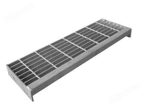 焊接楼梯踏板钢格板与垂直条状板突缘。